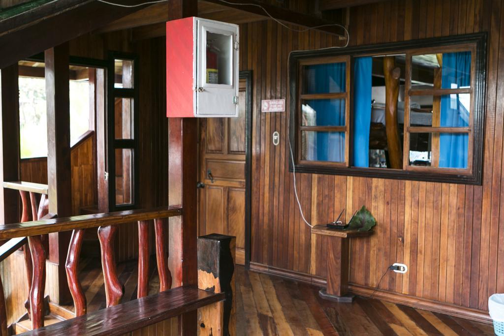 Hotel La Isla Inn Puerto Viejo de Talamanca 외부 사진