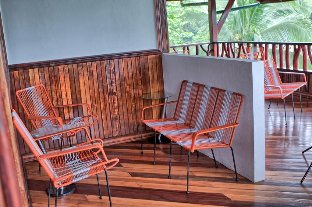 Hotel La Isla Inn Puerto Viejo de Talamanca 외부 사진