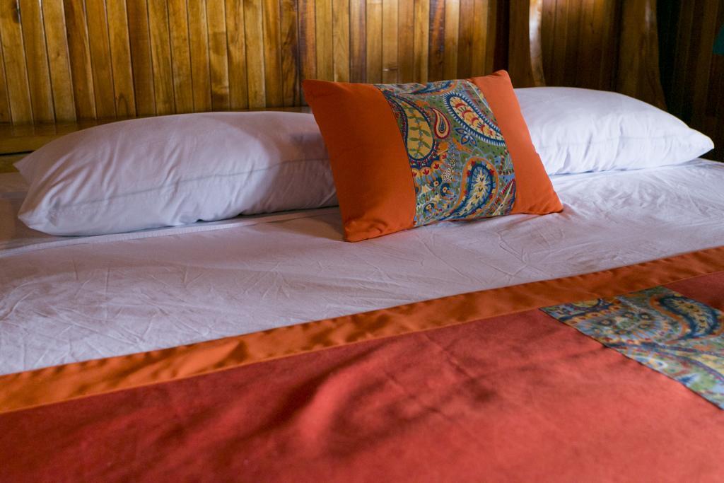Hotel La Isla Inn Puerto Viejo de Talamanca 외부 사진