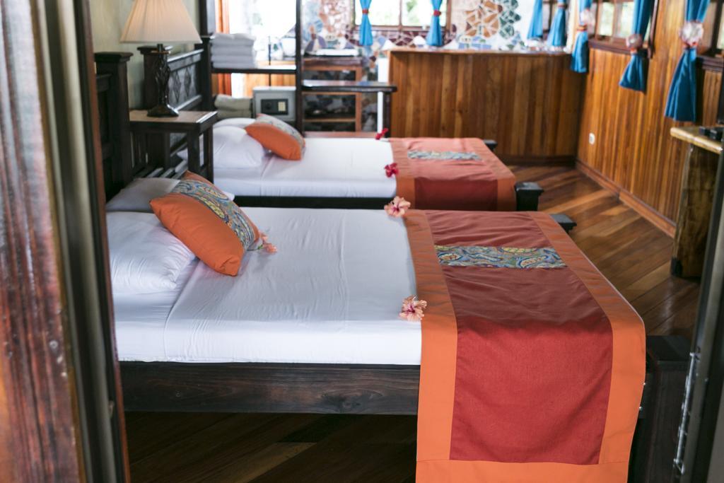 Hotel La Isla Inn Puerto Viejo de Talamanca 외부 사진