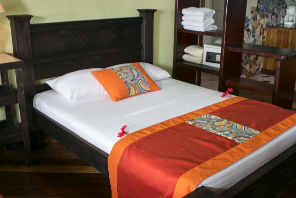 Hotel La Isla Inn Puerto Viejo de Talamanca 외부 사진