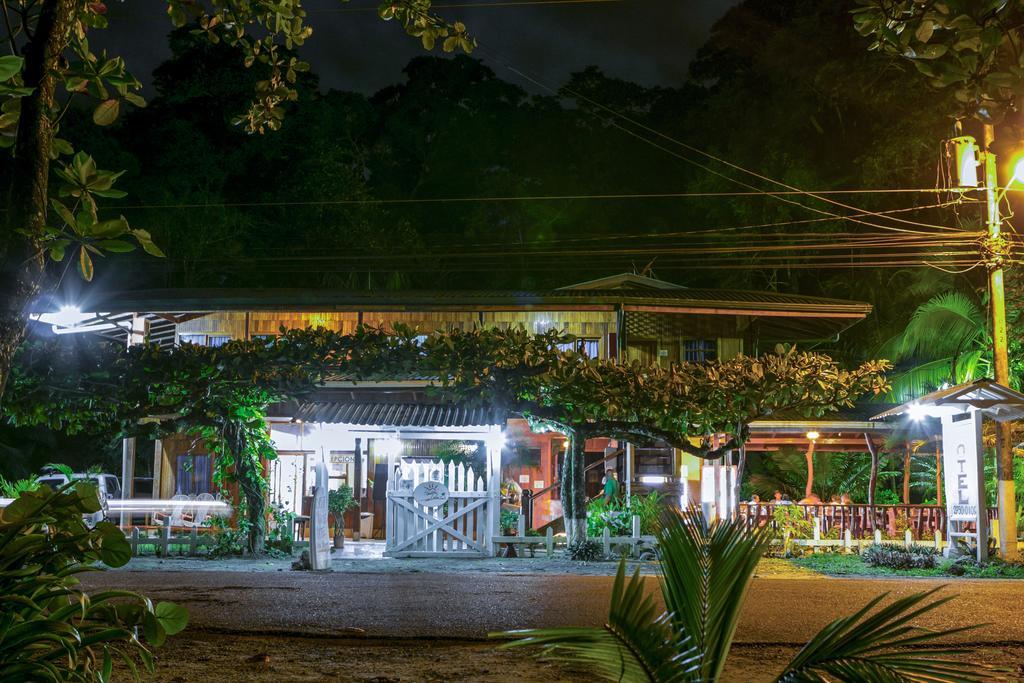 Hotel La Isla Inn Puerto Viejo de Talamanca 외부 사진